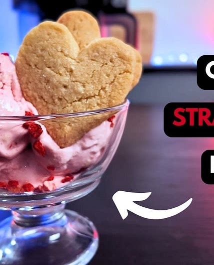 Keto Fruit & Greek Yogurt Froyo