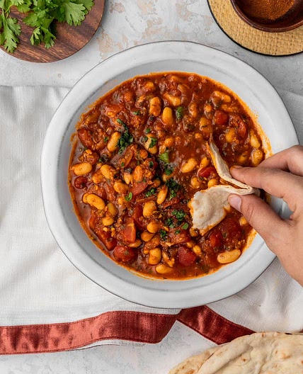 Sweet and smokey paprika white beans