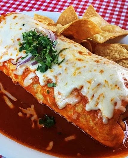 Tortilje sa povrćem, pelatom i piletinom