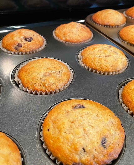 Chocolate chip (or blueberry) banana muffins