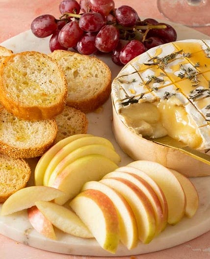Easy Baked Brie
