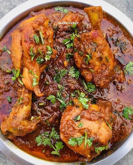 Hyderabadi Chicken Masala