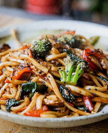 Chinese-Style Udon with Pork Tenderloin