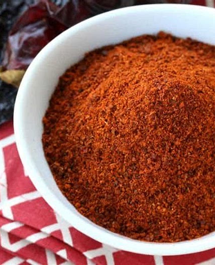 HOMEMADE CHILI POWDER