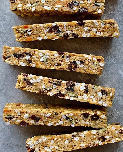 Chewy No-Bake Granola Bars