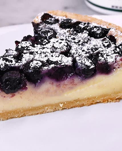 Chef Reid’s Blueberry Sour Cream Pie 