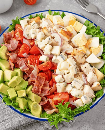 Cobb Salad (Layered Chopped Salad)