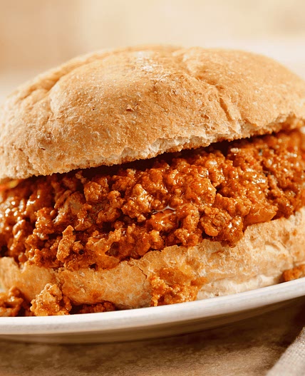 Sloppy Joe (Saucy Minced Beef Sandwich)