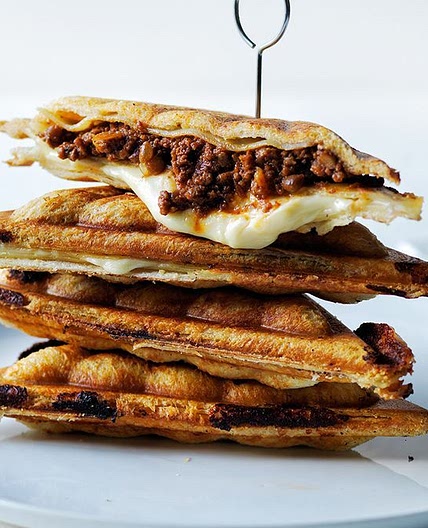 Beef lasagne jaffle