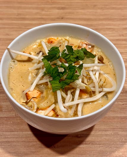 BenKat’s Simple Salmon Laksa