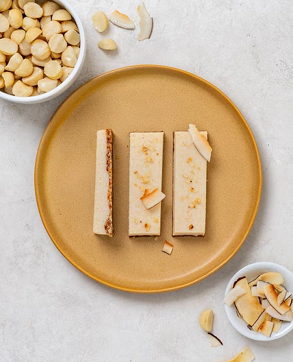 Lemon macadamia slice