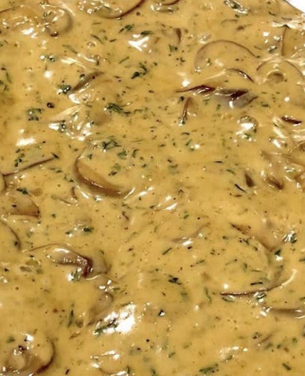 My garlic pepper mushroom creamy gravy