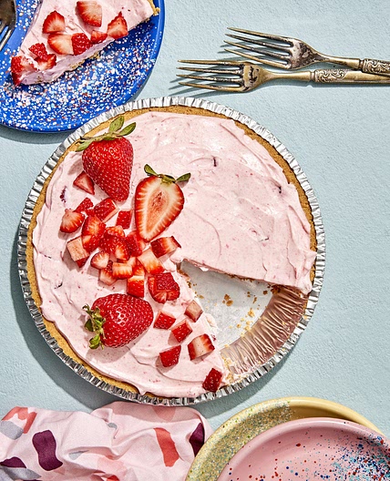 Strawberry Cheesecake Pie