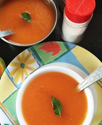 लौकी टमाटर का सूप (lauki tamatar soup recipe in hindi)