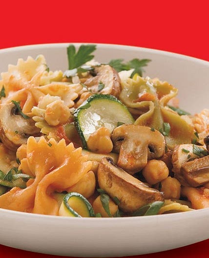 Chickpea and mushroom pasta