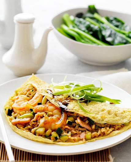 Prawn fried-rice omelette