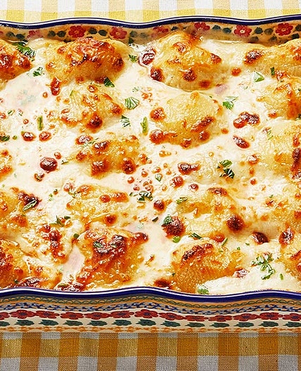 Chicken Alfredo Stuffed Shells