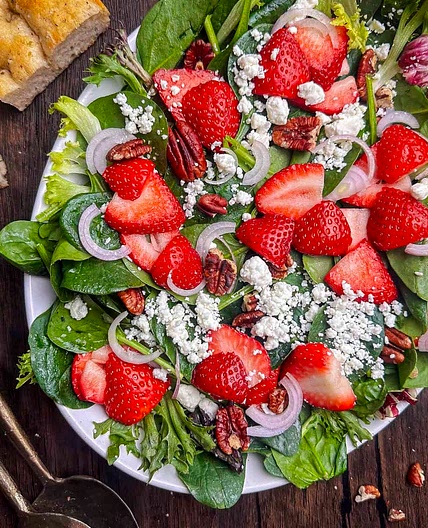Strawberry Goat Cheese Salad with Candied Pecans