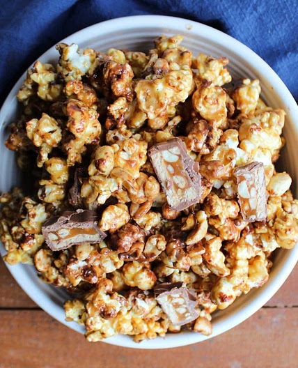 Snickers Popcorn