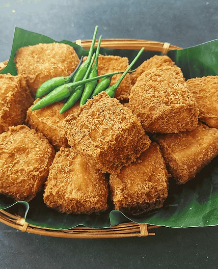 Indonesian Tahu Sumedang (Fried Tofu)