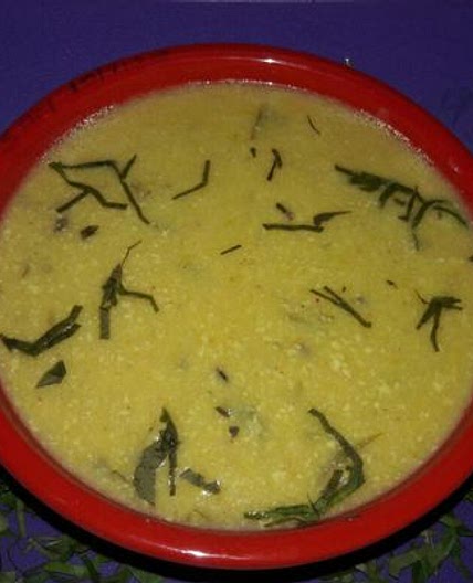 गुजराती बेसन कढ़ी (gujarati besan kadhi recipe in Hindi)