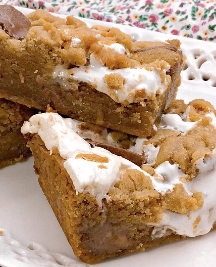 Fluffernutter Bars