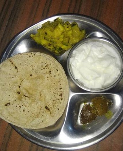 रोटी (Roti recipe in Hindi)