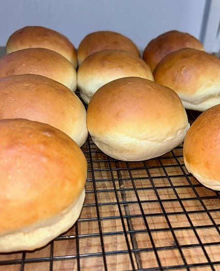 40 min Burger Buns from Taste of Home