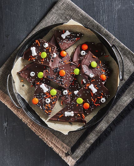 Halloween Candy Bark
