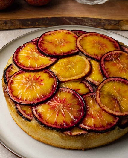 Orange upside-down cake