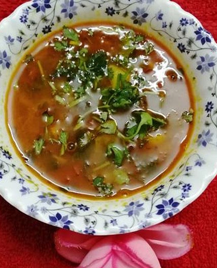 गुजराती आलू की सब्जी (gujarati aloo ki sabzi recipe in Hindi)