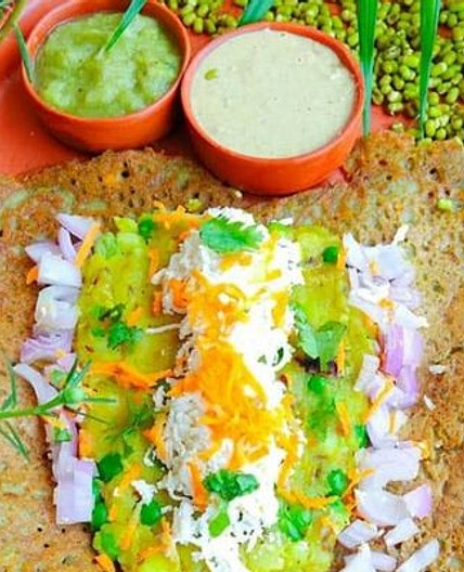 मूंग दाल डोसा (Moong Dal Dosa recipe in Hindi)