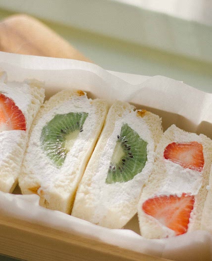 Fruit Cream Sandwiches (Ichigo Sando)