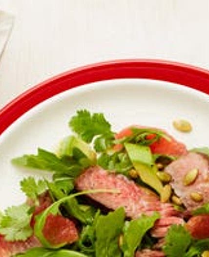 Sodium Girl's Steak Salad with Arugula and Grapefruit