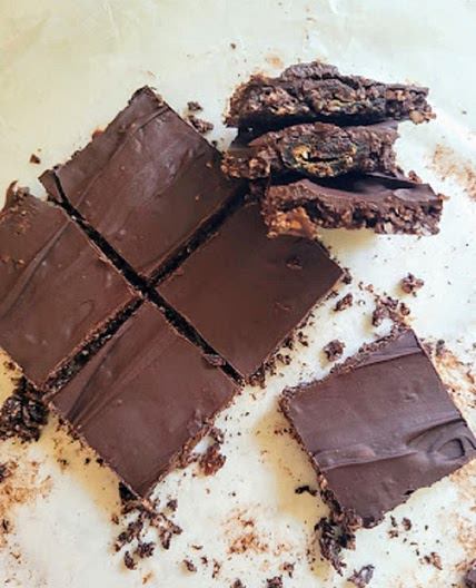 No bake (practically no guilt) sweet treat.