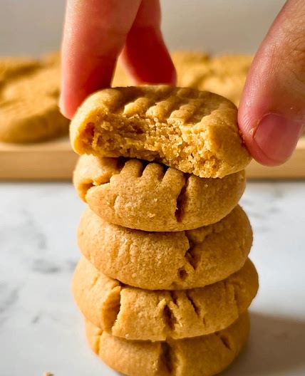 ONLY 3 Ingredient Eggless Peanut Butter Cookies Recipe