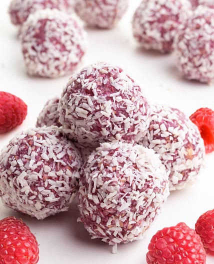 Raspberry bliss ball