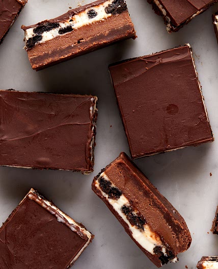 Cookies ‘N’ Cream Millionaire Shortbread