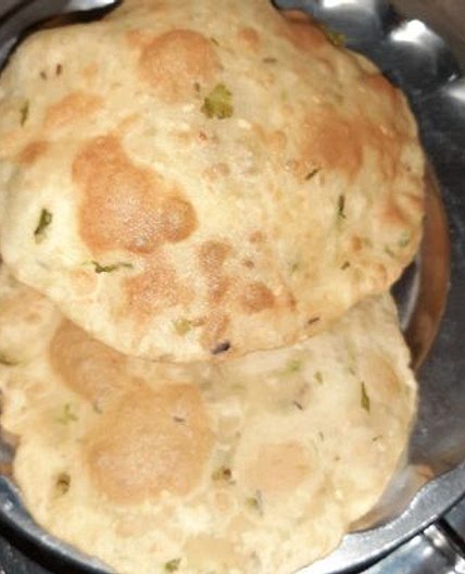 मसाला भटूरे (Masala Bhature recipe in hindi)