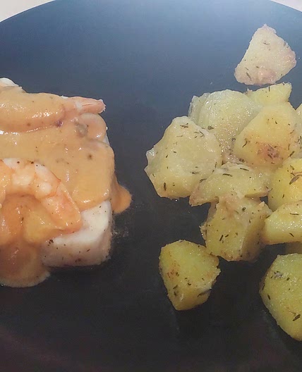 Papelotes de Pescada e Camarão com Creme de Cebola