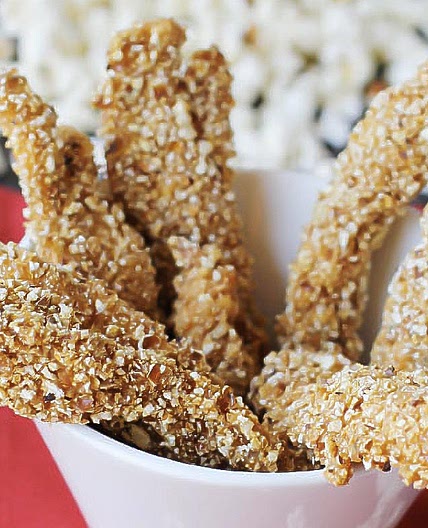Pollo rebozado en palomitas de maíz