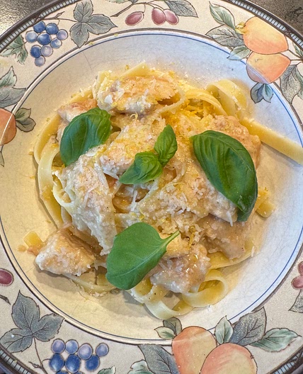 Pâtes au poulet citron et basilic