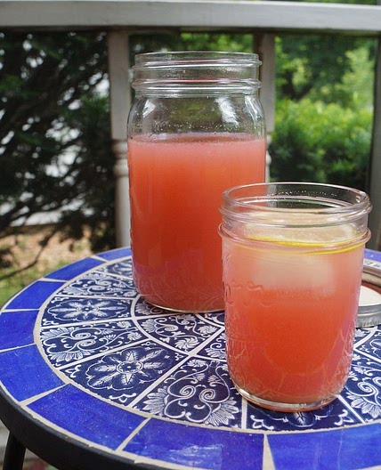 Rhubarb Ginger Lemonade