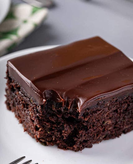 CHOCOLATE ZUCCHINI CAKE