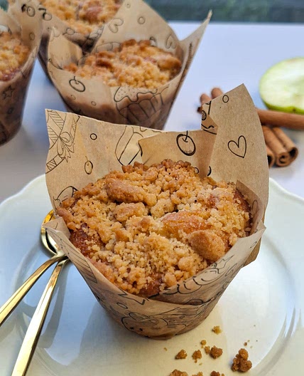 Apple Crumble Muffins