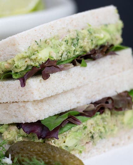 Easy Avocado & Tuna Sandwich