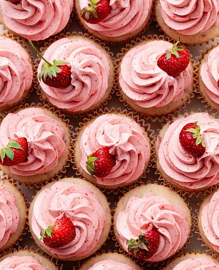 Strawberry Buttercream Frosting