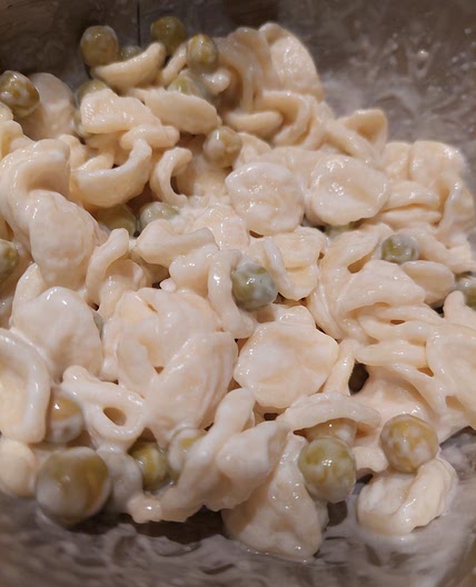 orecchiette cremose con piselli🫛
