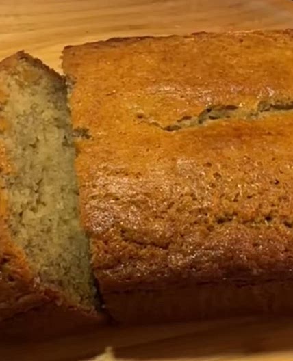 Banana bread like mom’s 