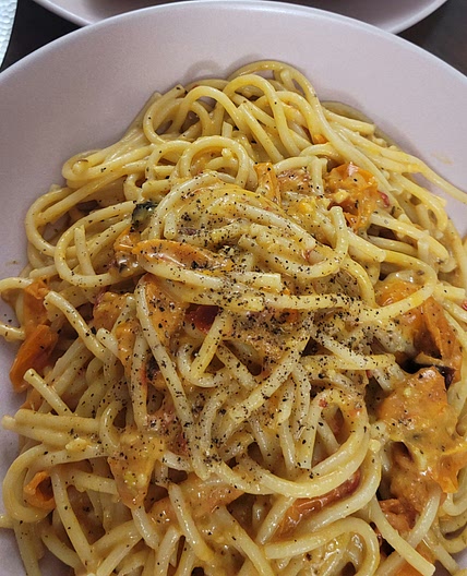 Spicy Sungold Tomato Pasta